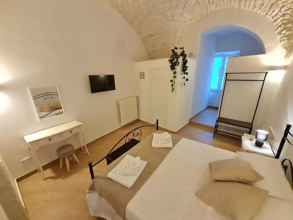 Villa La Dimora Nel Borgo Locorotondo Exterior foto