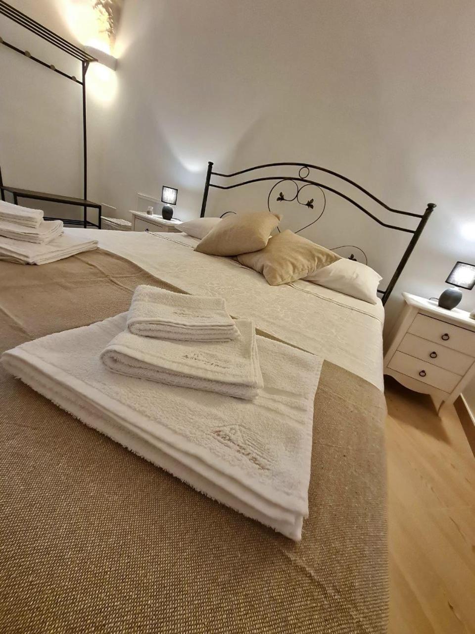 Villa La Dimora Nel Borgo Locorotondo Exterior foto